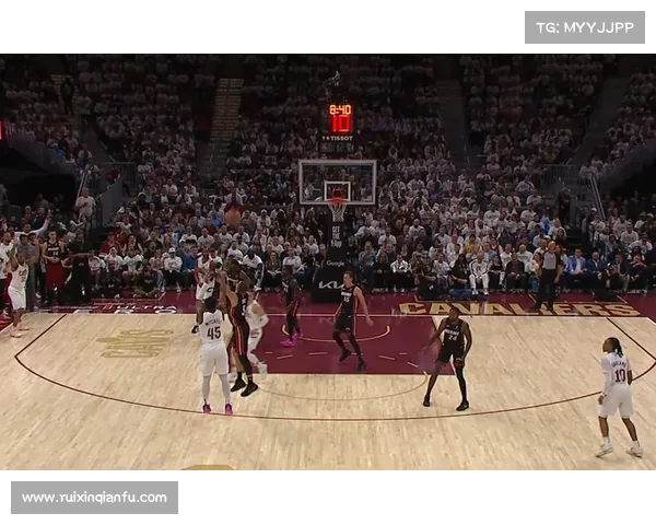 瞬间定乾坤 NBA赛场经典瞬间重现篮球荣耀与激情 瞬间定乾坤 NBA赛场经典瞬间重现篮球荣耀与激情